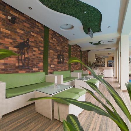 God'S Touch Apartments Signature Лаґос Екстер'єр фото