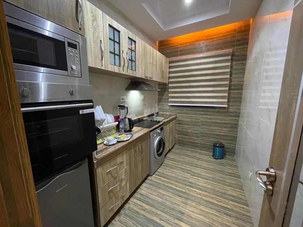 God'S Touch Apartments Signature Лаґос Екстер'єр фото