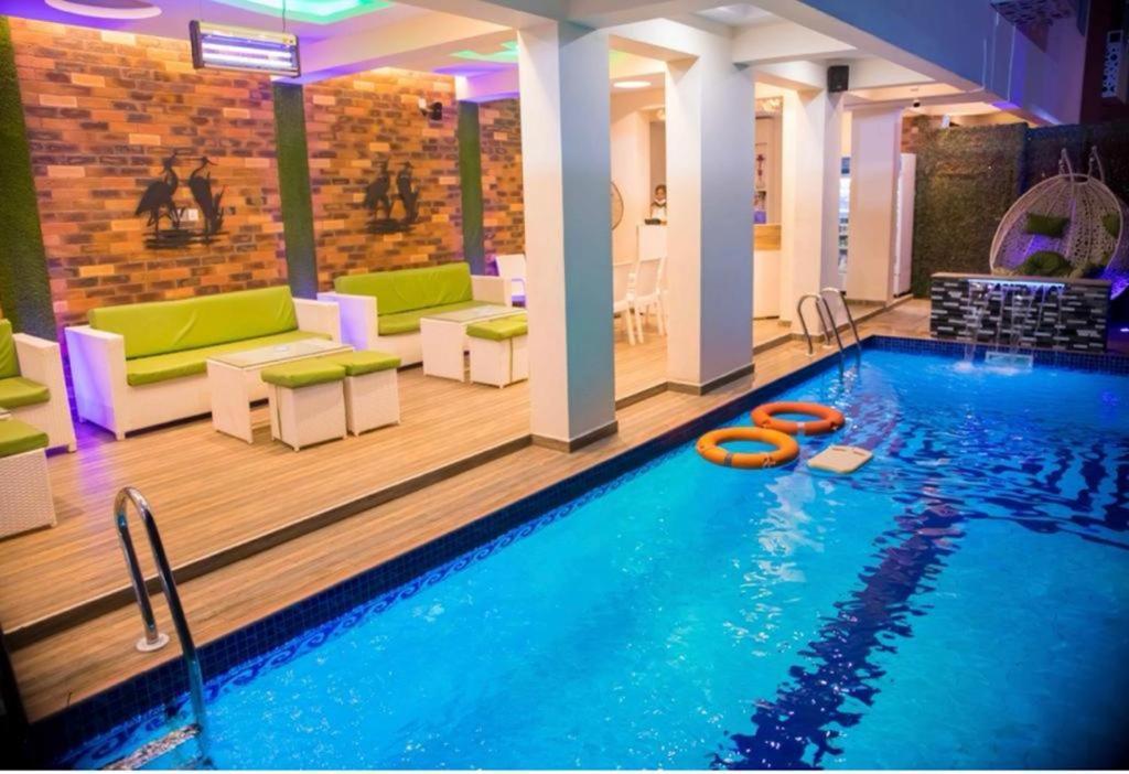 God'S Touch Apartments Signature Лаґос Екстер'єр фото
