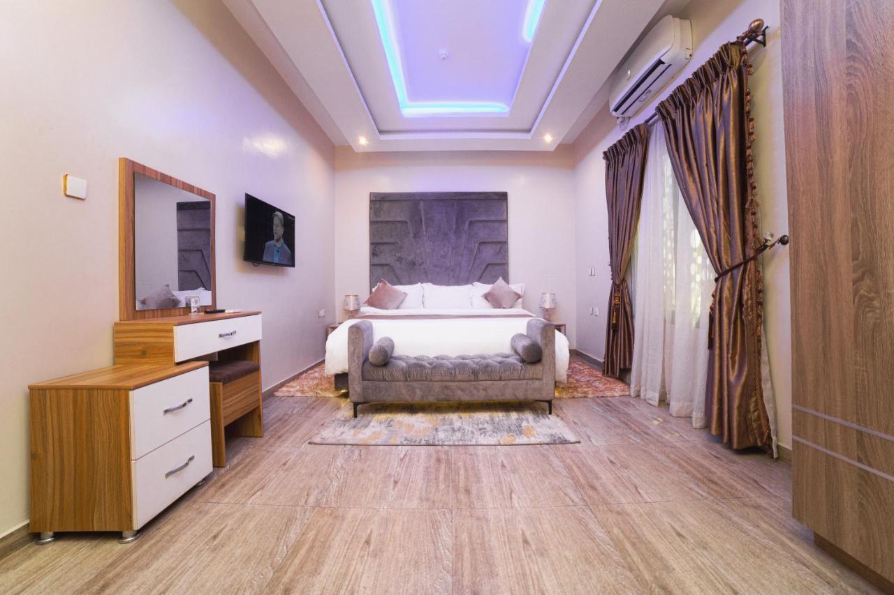 God'S Touch Apartments Signature Лаґос Екстер'єр фото